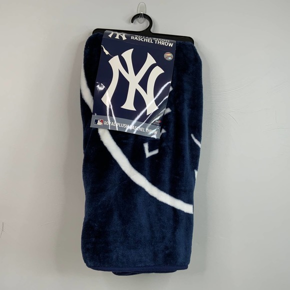 MLB Bedding New York Yankees Royal Plush Raschel Fleece Throw